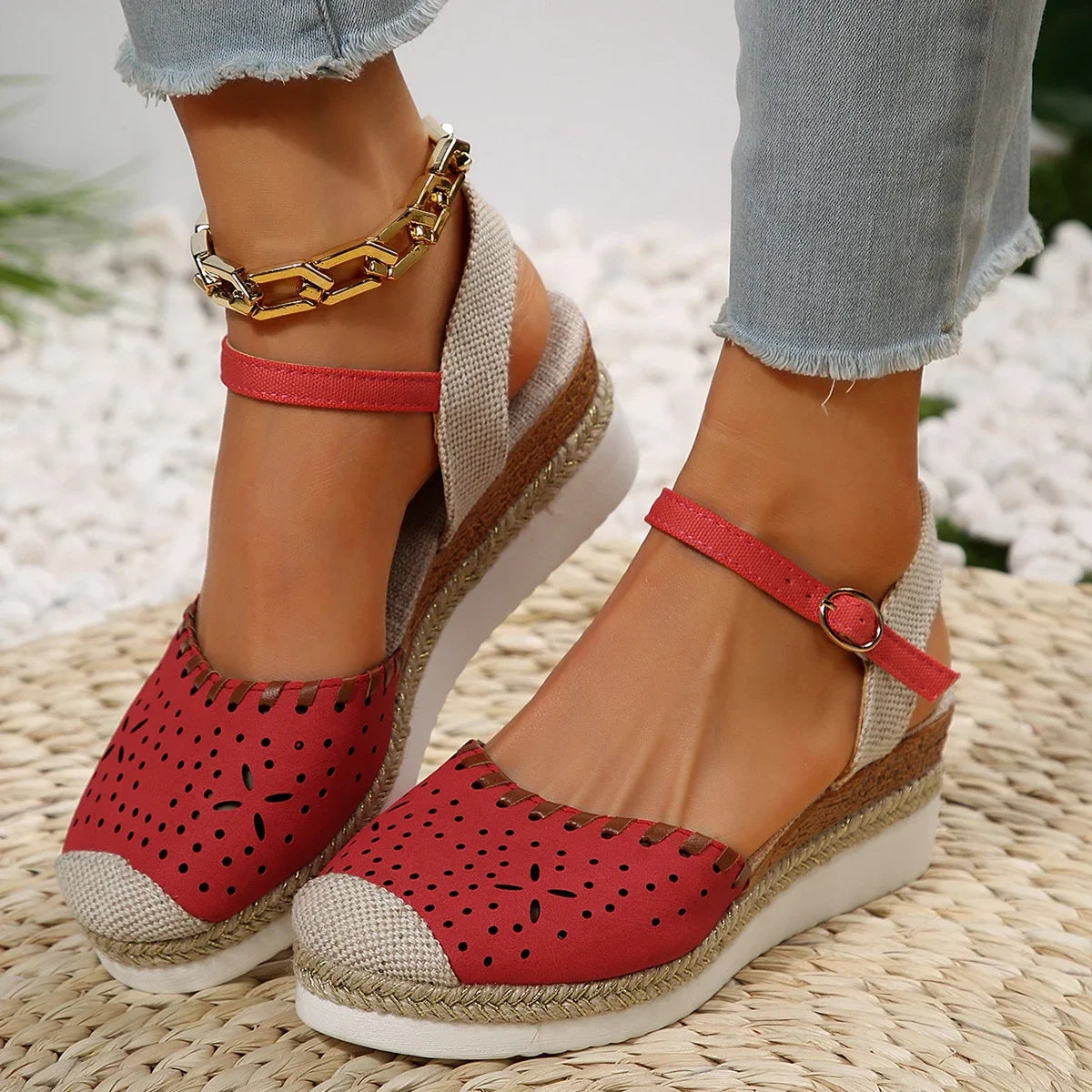 Oliva Sandals