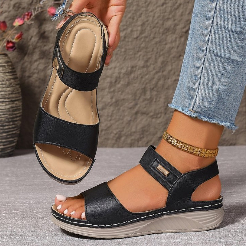 Doreen Retro Casual Sandals
