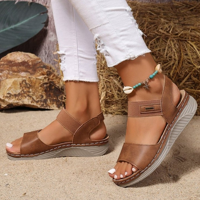 Doreen Retro Casual Sandals